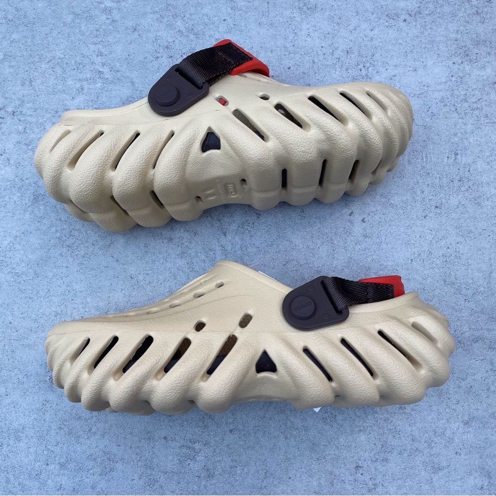 Crocs Echo Clog - Picture 13 of 15